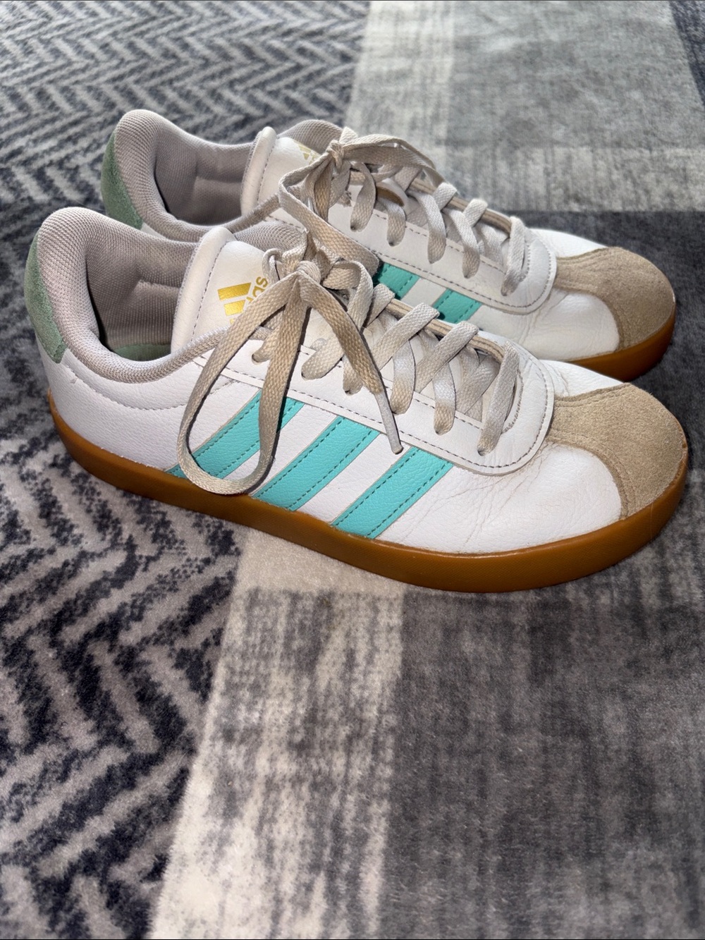 adidas Kids White Sneakers with Teal Stripes and Gum Sole